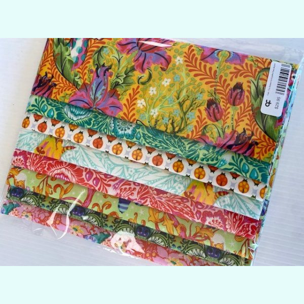 Quilting_fabric_online_patchwork_fabric_shops_garfield_pakenham_warragul_drouin_berwick_melbourne_victoria_australia_fat_eighths_pre-cuts_Tula_Pink_Tiny_Beasts